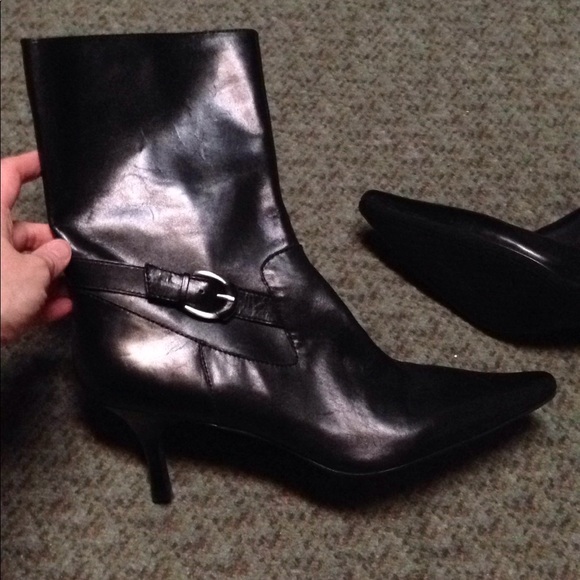 circa joan and david boots